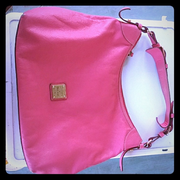 A Dooney & Bourke 1975 purse pink - Picture 1 of 3